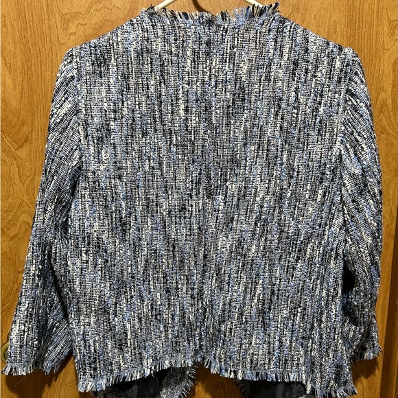 Roz and Ali Sport type jacket - Picture 2 of 4